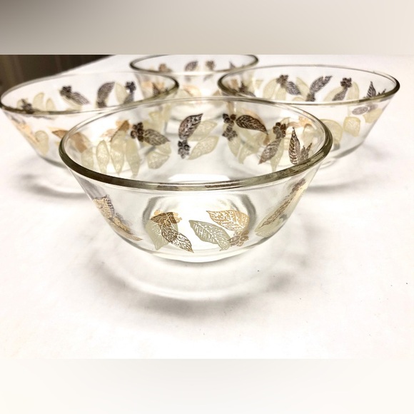 Leaf And Olive Bowl Set Of 4 Berry Bowls Small Desert Dish MCM Clear With Gold - Picture 3 of 6